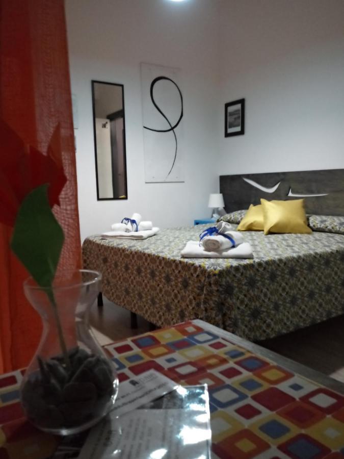 Idria B&B Барчеллона-Поццо-ді-Готто Екстер'єр фото